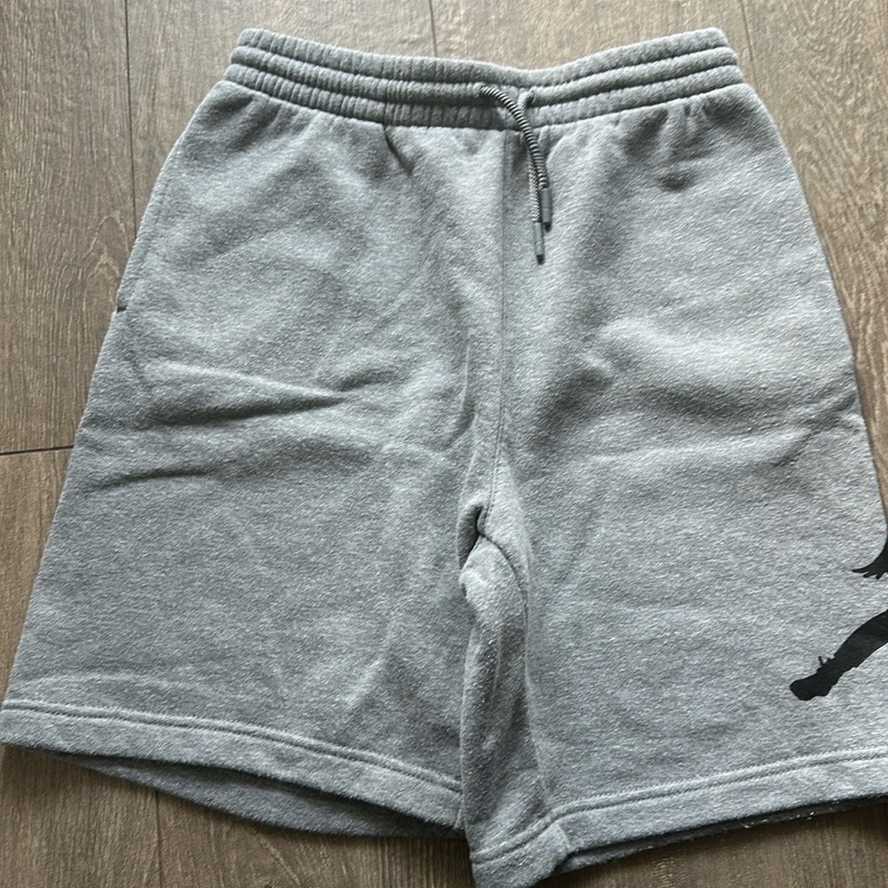 Nike Jordan boys fleece joggers size large(12-14) grey and black
